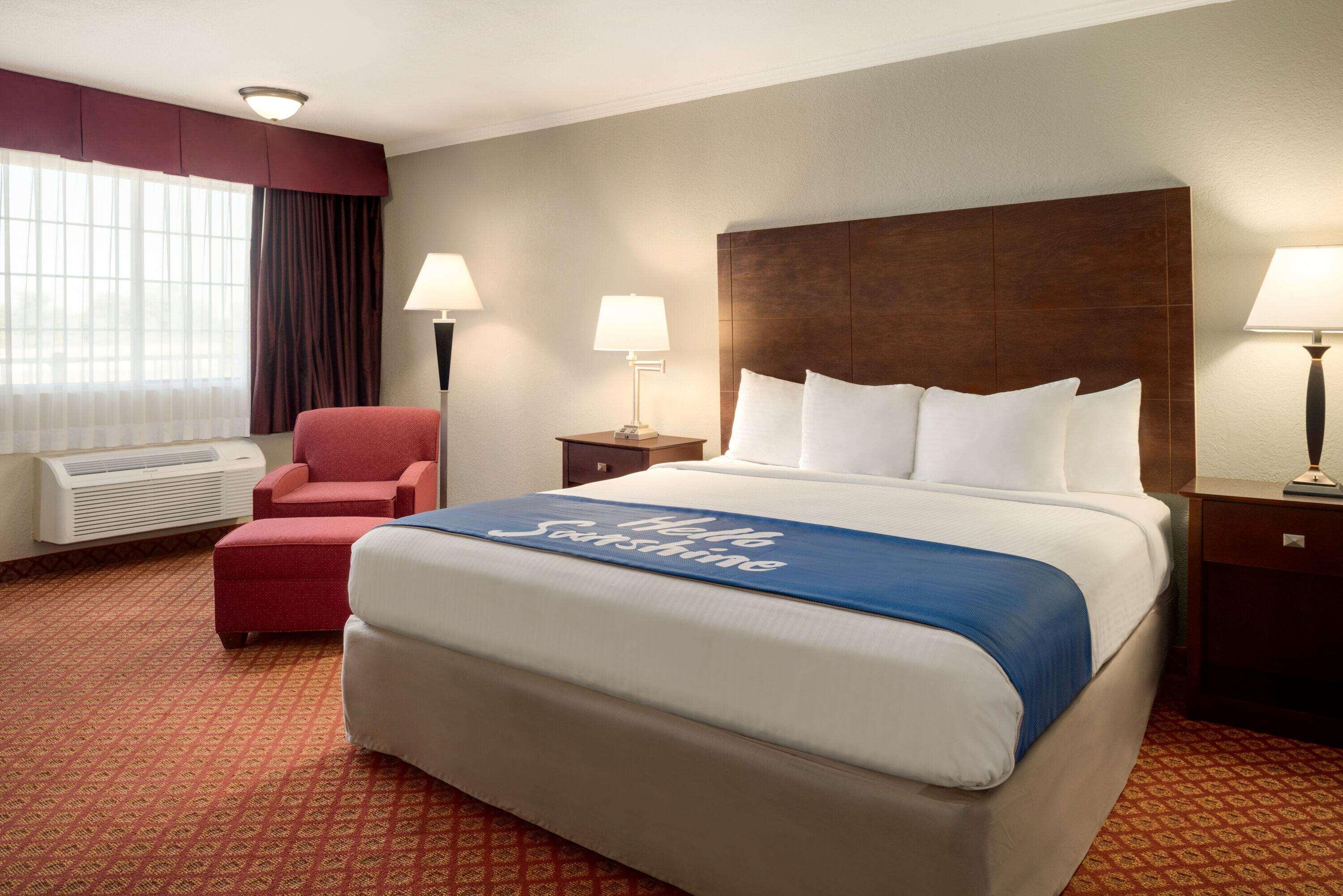 Days Inn By Wyndham Whitmore Lake Ann Arbor Brighton Екстер'єр фото