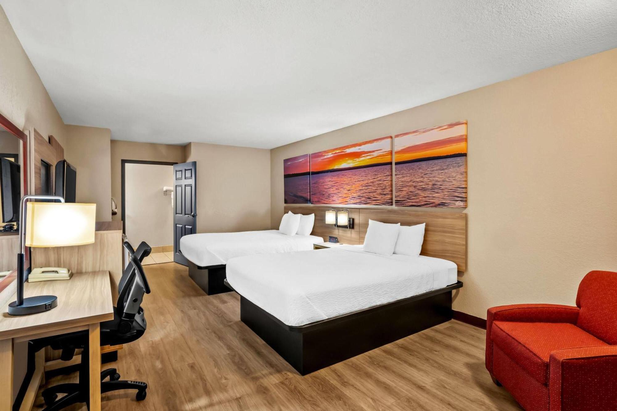 Days Inn By Wyndham Whitmore Lake Ann Arbor Brighton Екстер'єр фото